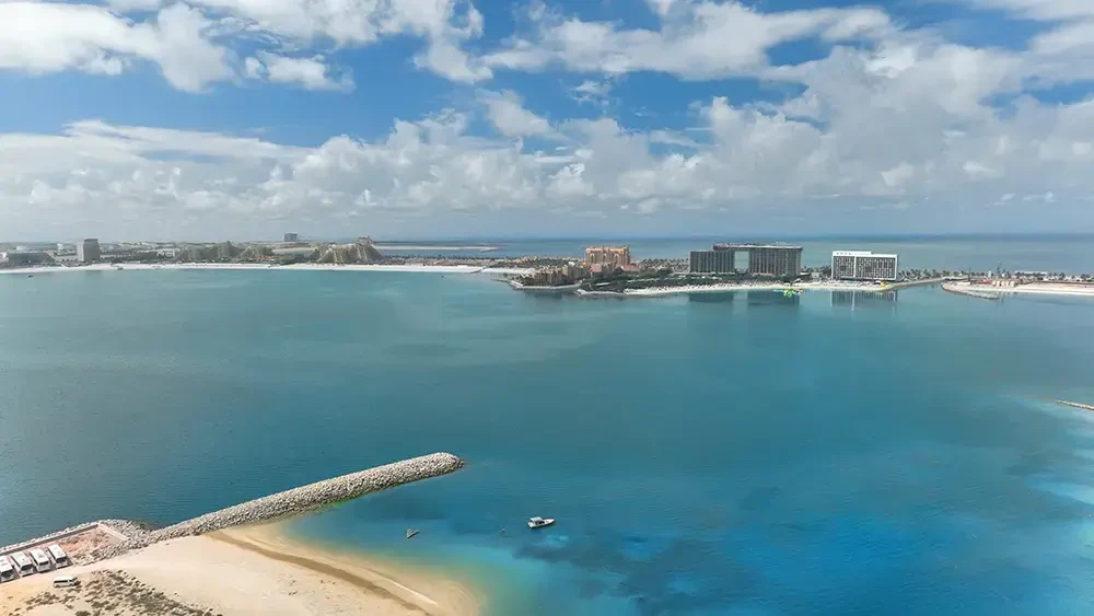 ساحل جزيرة المرجان